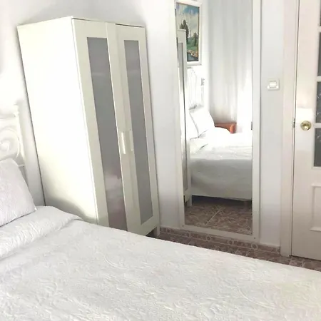 Costamar, Primera Linea De Playa, 3 Dormitorios, 2 Banos, Vistas Al Mar, Internet Wifi Y Garaje, Ideal Parejas Y Familias
